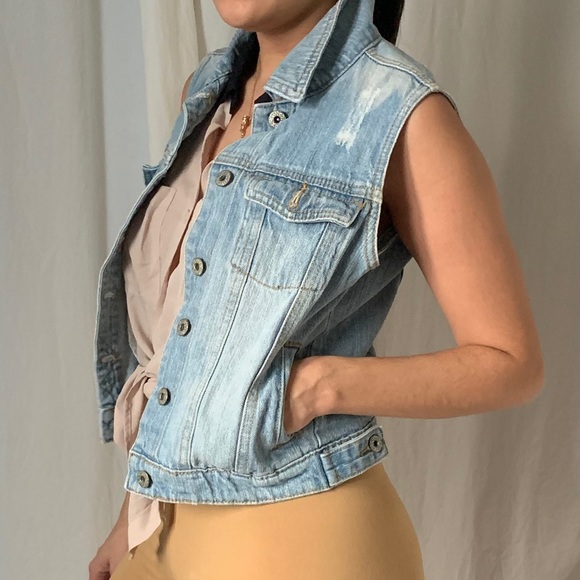 DENIM VEST - Picture 1 of 3